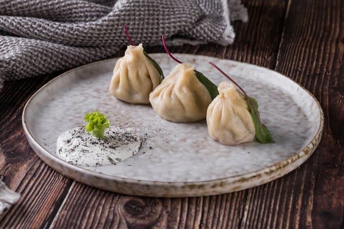 ХИНКАЛИ С БАРАНИНОЙ